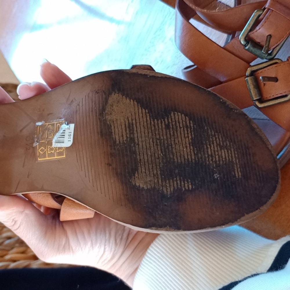 Madewell Brown Leather Strappy Block Heel Sandals - Picture 13 of 15